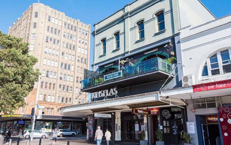 Singleton, ex-Qantas chief sell Kinselas pub for $22m