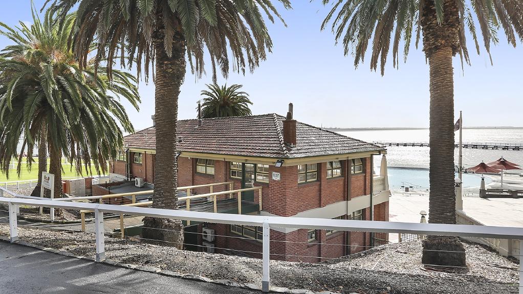 31 Eastern Beach Foreshore, Geelong, previously hosted the Beach House restaurant.
