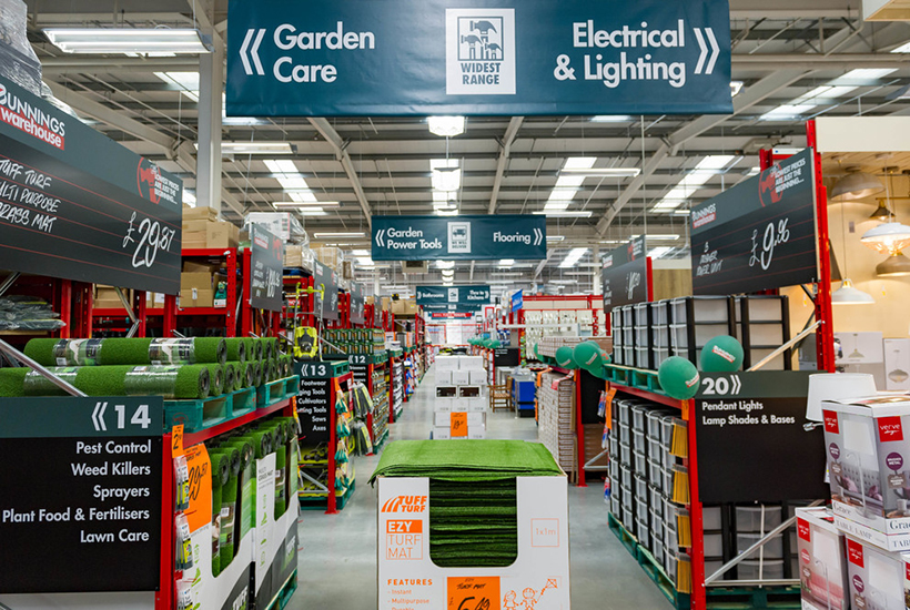 Bunnings has opened its latest store at Apsley Mills Retail Park in the UK.
