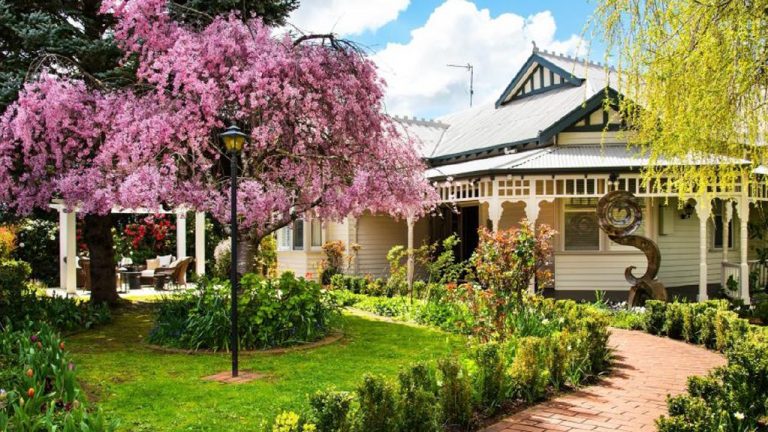 ‘Small Luxury Hotel of the World’ for sale in Victoria