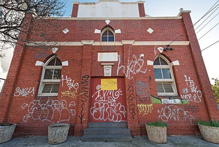 Australia’s most viewed property sells for $2.41m
