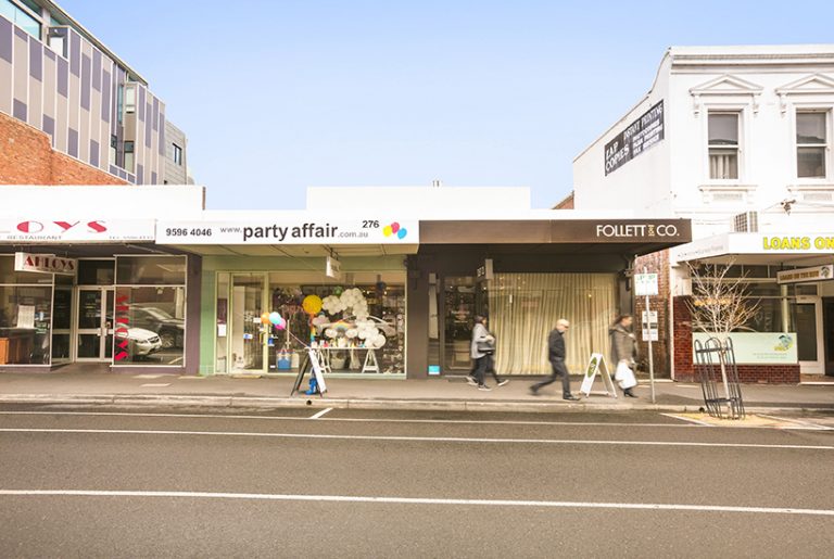 Perth investor pays $1m over reserve for Brighton shops