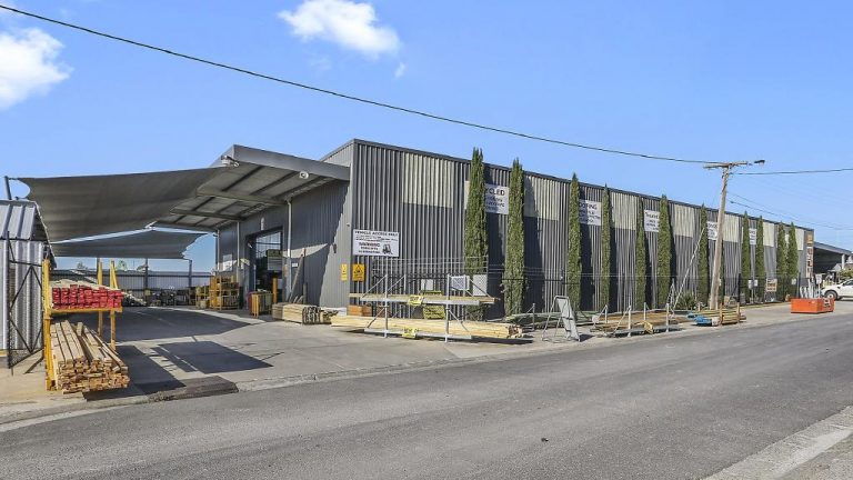 Geelong building supplier sells up after 50 years
