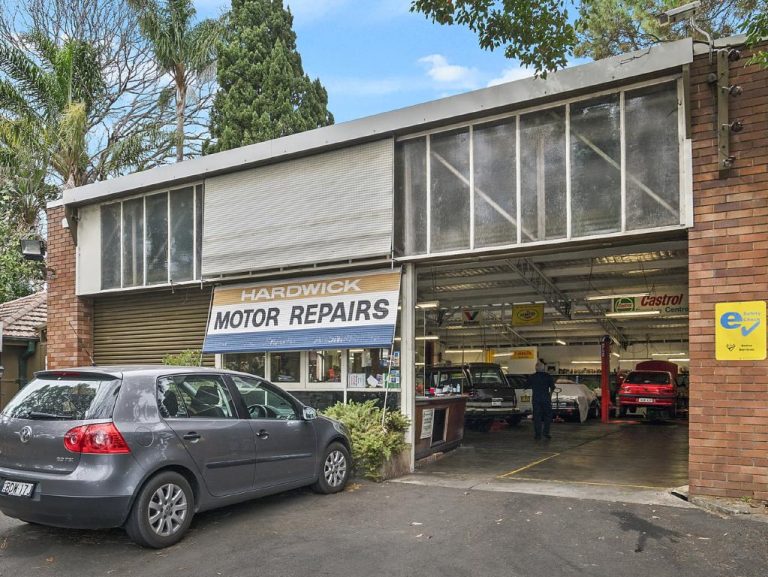 Forestville mechanic’s to become over-55s development