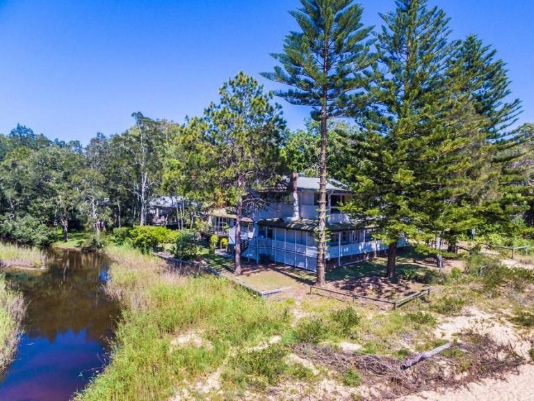 Iconic Pearl Beach building finally sells after 525 days