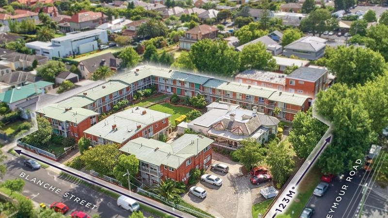 The 3635sqm block at
87 Seymour Rd, Elsternwick has hit the market.