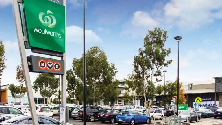 Geelong supermarkets stack up for investors