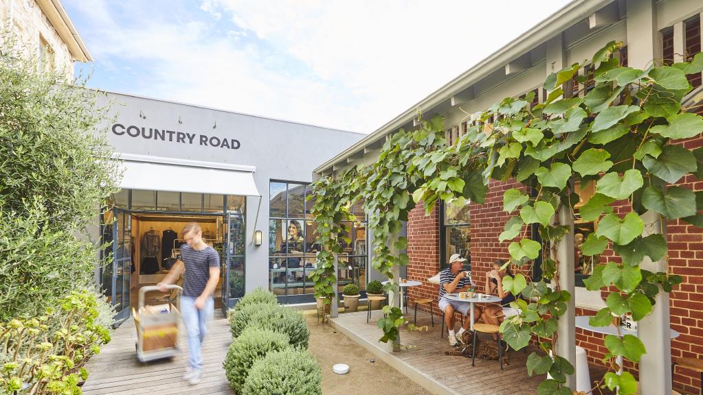The Country Road store in Sorrento has a cafe.
