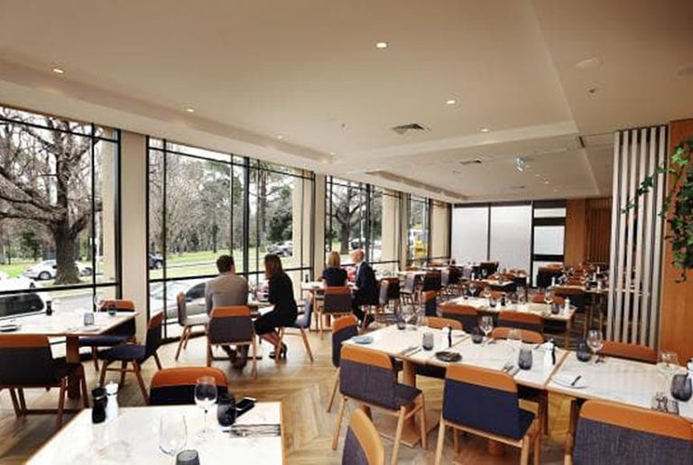 US buyers circle hotel near MCG