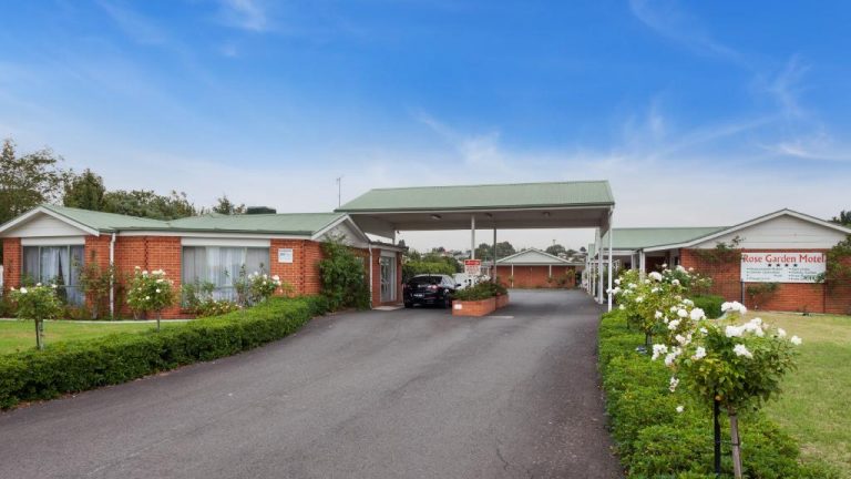 Chinese buyer snares small Geelong motel