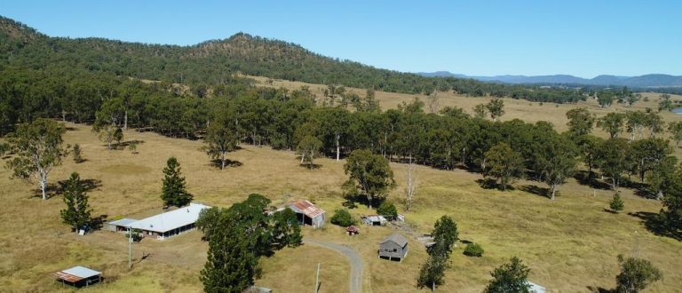 Family buys up three farms once earmarked for Glendowner Dam