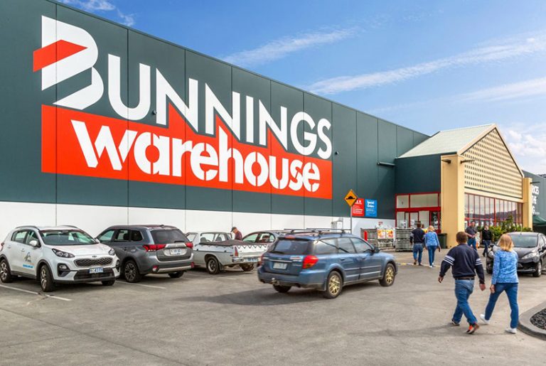 Bunnings to make major move into online shopping
