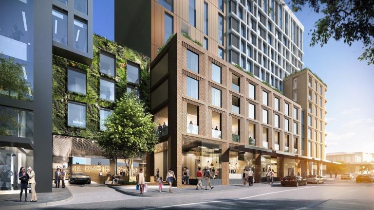 Service firms zero in on Geelong Quarter
