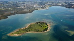 No love for Mornington Peninsula island at auction