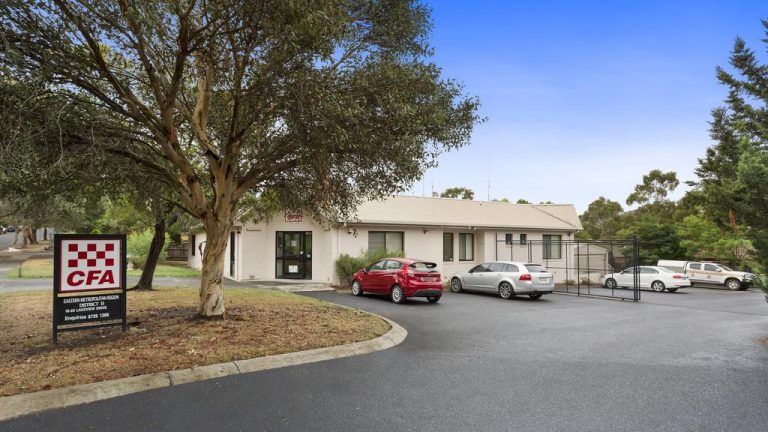 Lilydale CFA headquarters in red hot sale