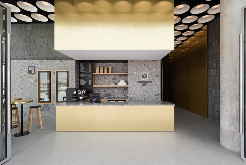 The Warehouse GYM in Dubai features a juice bar as part of its reception area.