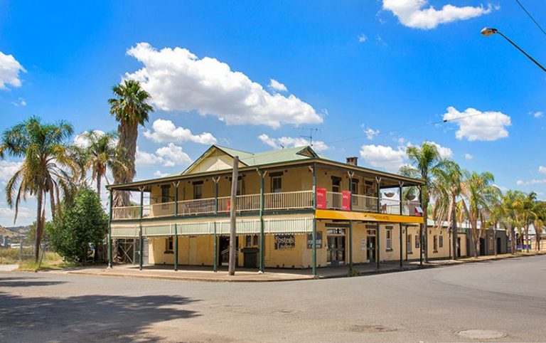Tamworth’s former Locomotive Hotel set to be steered in new direction