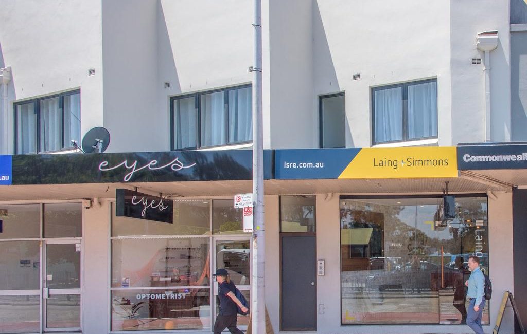 The two Narrabeen shops sold just prior to Christmas.

