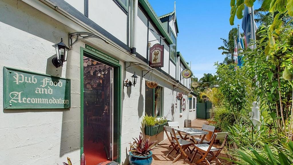 Mount Mee Country Inn Bed & Breakfast.