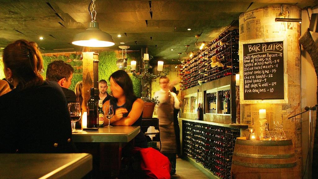 The Gazebo Wine Bar on Elizabeth Bay Rd has been an icon of Sydney’s nightlife history. Picture: Phil Rogers)