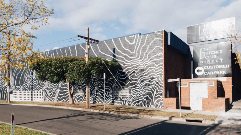 Geelong butcher building’s stunning art makeover