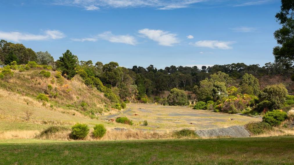 Suburbsized Melbourne quarry could rewrite record books