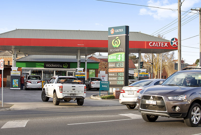 The Woolworths-Caltex service station at Ballarat.
