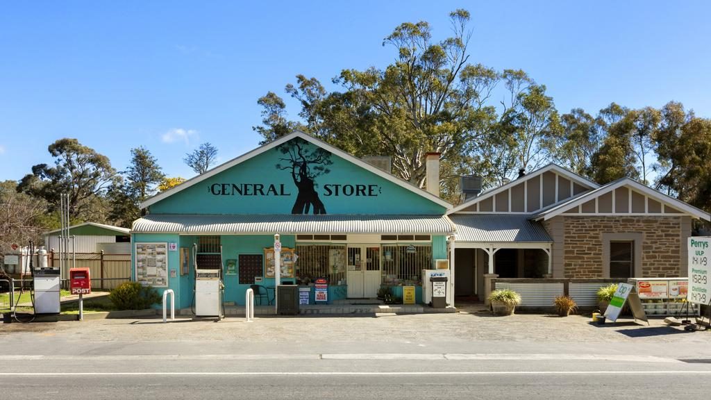 The general store and home at 3-5 Miller St, Springton.