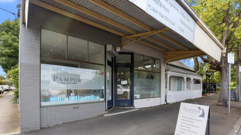 Investors ready to take bite out of rare Pakington St listing