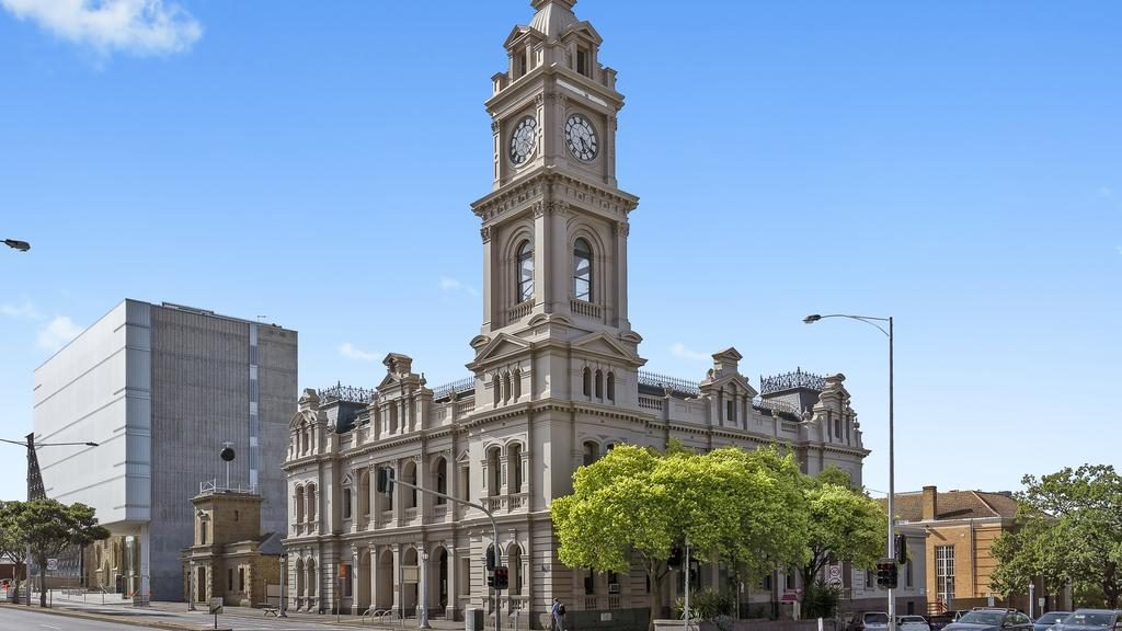 The old Geelong Post Office at 83 Ryrie St, hit the market for the first time.

