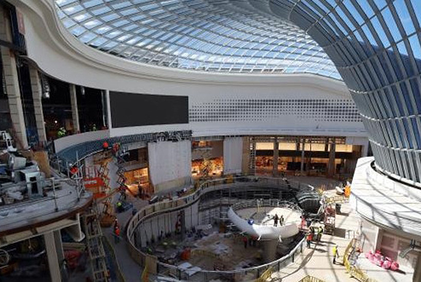 Vicinity Centres’ Chadstone shopping mall in Melbourne. Picture: Aaron Francis
