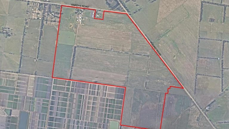 Melbourne dairy farm to become 1600-home estate