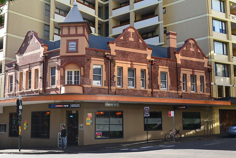 The Evening Star Hotel in Surry Hills. Pic: Wikimedia – Sardaka.
