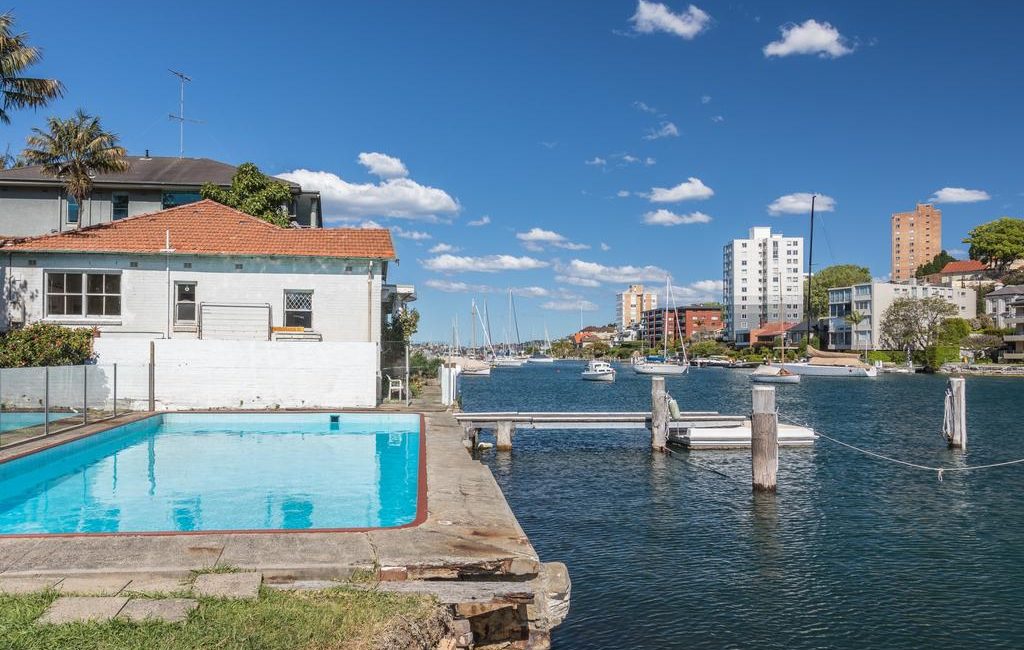2-4 Stannards Place, Kirribilli has sold at auction.
