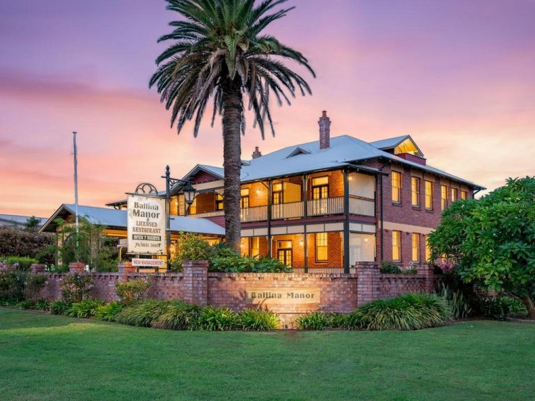 Heritage listed Ballina Manor on the market for a ‘bargain’ price