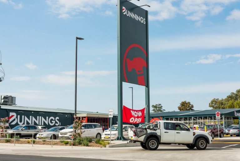 Private investors chase a rare and more affordable Bunnings opportunity