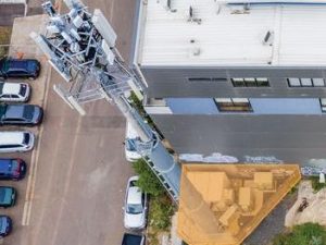 Footscray phone tower block has buyers on hold ahead of rare auction