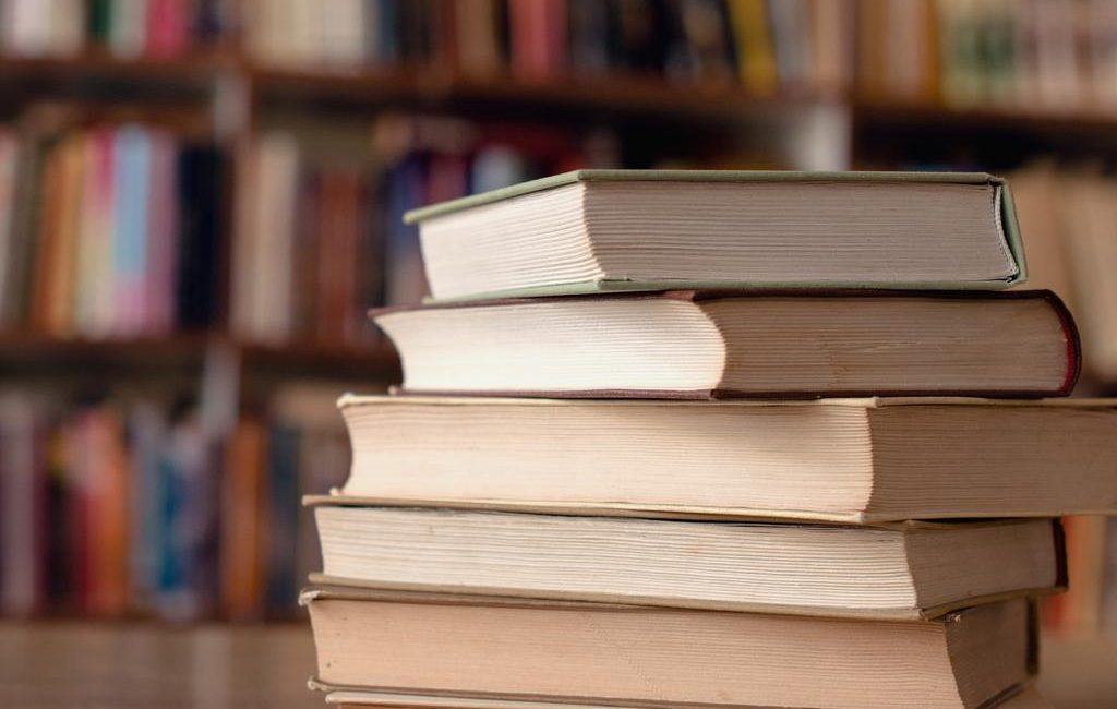 Coolangatta’s oldest bookshop up for sale