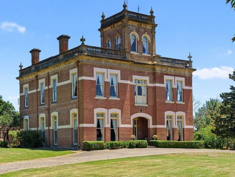 Highton Manor, Mansfield: ‘Downton Abbey’ manor for sale