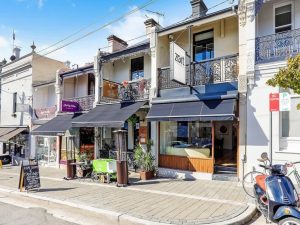 Paddington Five Ways shop and residence with Rushcutters Bay views sells $1.04m above reserve