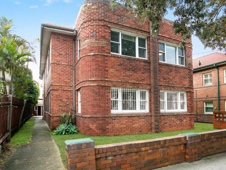 Coogee unit block bought by labourer Athanasios Grigora for $285,000 in 1986 has $5m guide