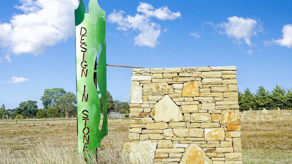 Leading sandstone business hits market