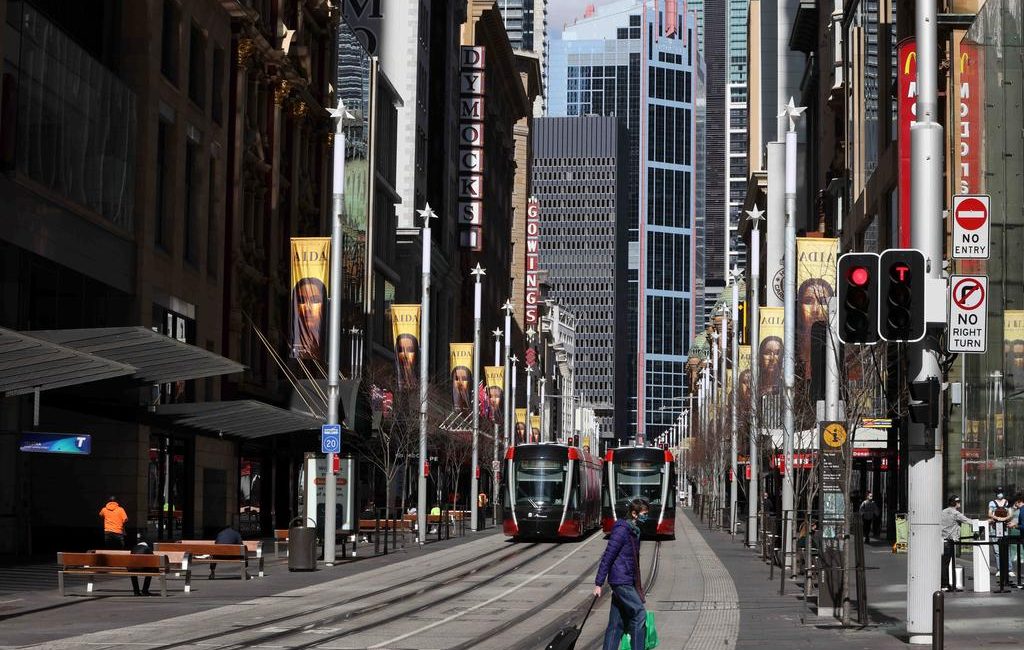 Searches to buy commercial property bounced back last week, though remain below peak levels.