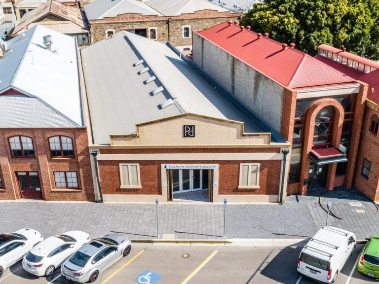 Port Adelaide warehouse snapped up under the hammer for $1.1m