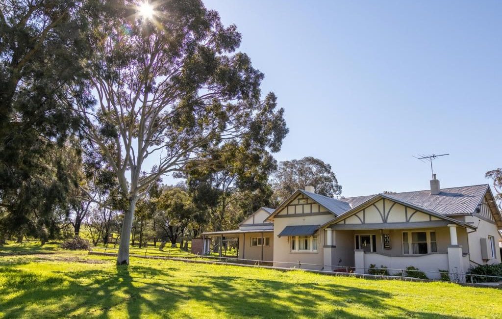 Barossa Valley’s Breezy Gully at Tanunda on the market
