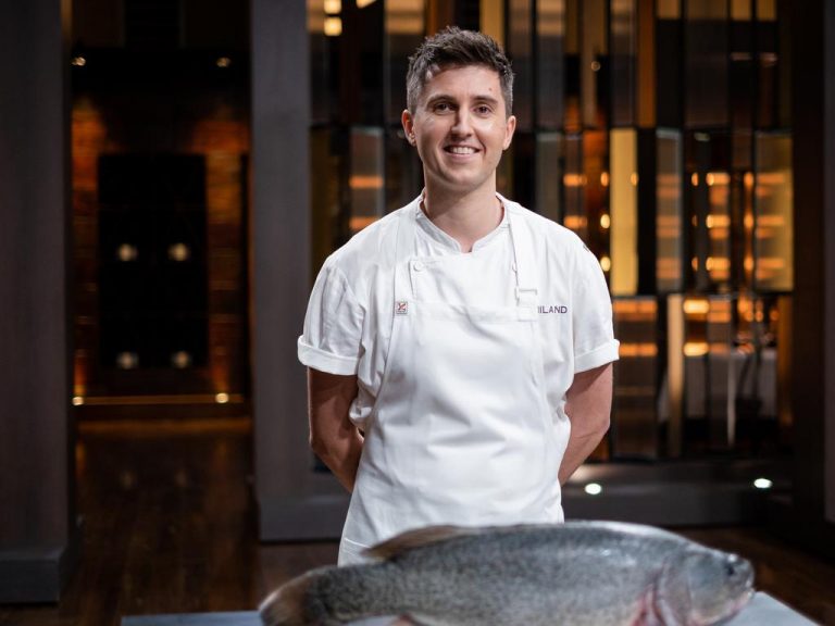 MasterChef judge Josh Niland bids but misses out on buying Rose Bay home of his fish restaurant