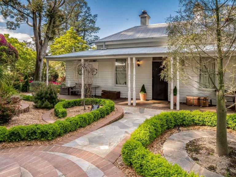Coonara Springs: Olinda restaurant sells after two years on market