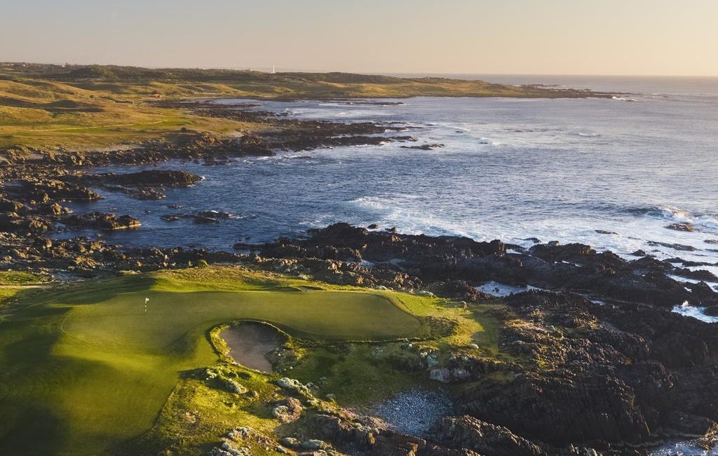 King Island golf course sale a hole in one for Victorian buyers