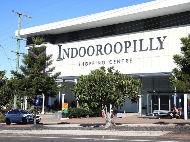 Scentre, which runs Westfield malls, and Vicinity Centres jostle for $1.2bn Indooroopilly shopping centre