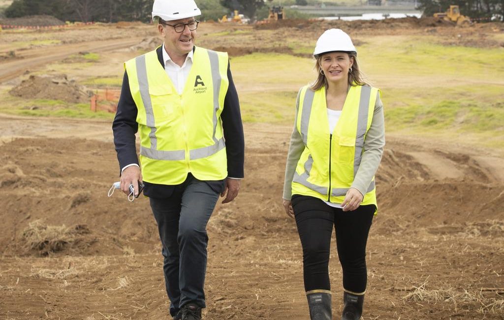 Auckland Airport to develop $NZ200m factory outlet centre